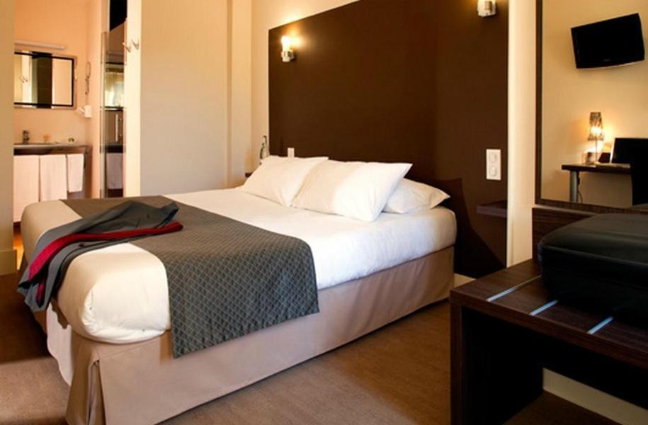 Logis Le Relais Saint Jacques Hotel Kamer foto